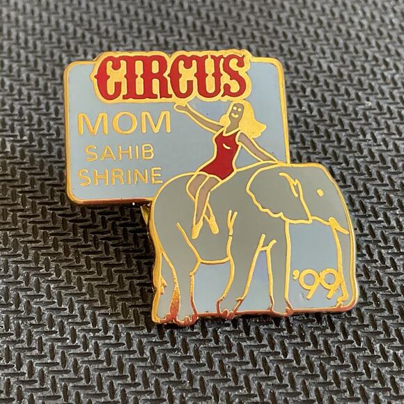 Sahib Shrine Circus Mom and Dad Pin 1999 Collectors Pins with Backs Great Cond. - Picture 3 of 6